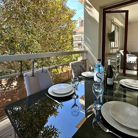 Casa Vecchia - Renove Avec Terrasse, Parking, Clim, & Centre A Pied - 4 Couchages *